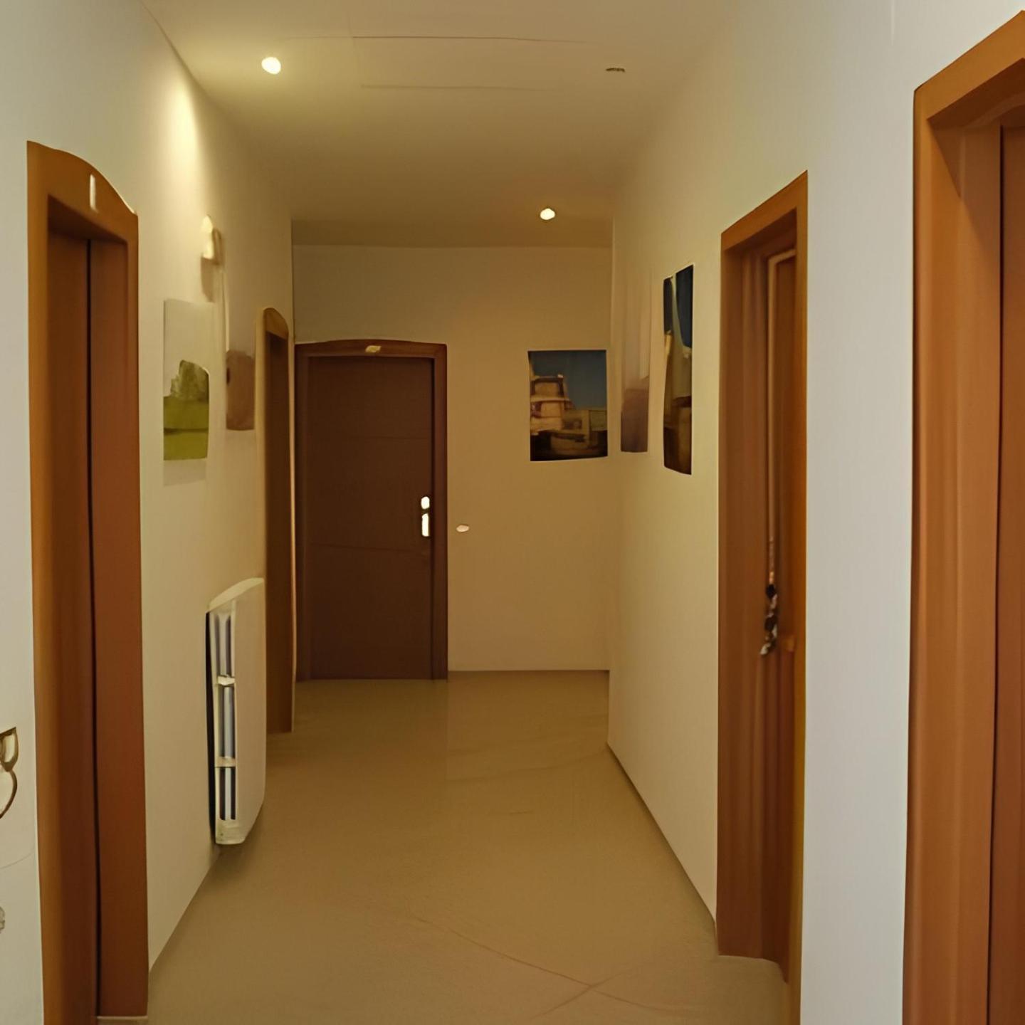 Eu Ropa Hotel Nereto Ngoại thất bức ảnh